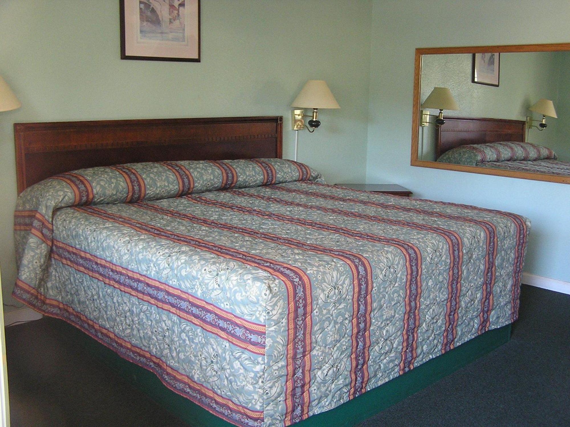 American Inn Motel Many Екстериор снимка