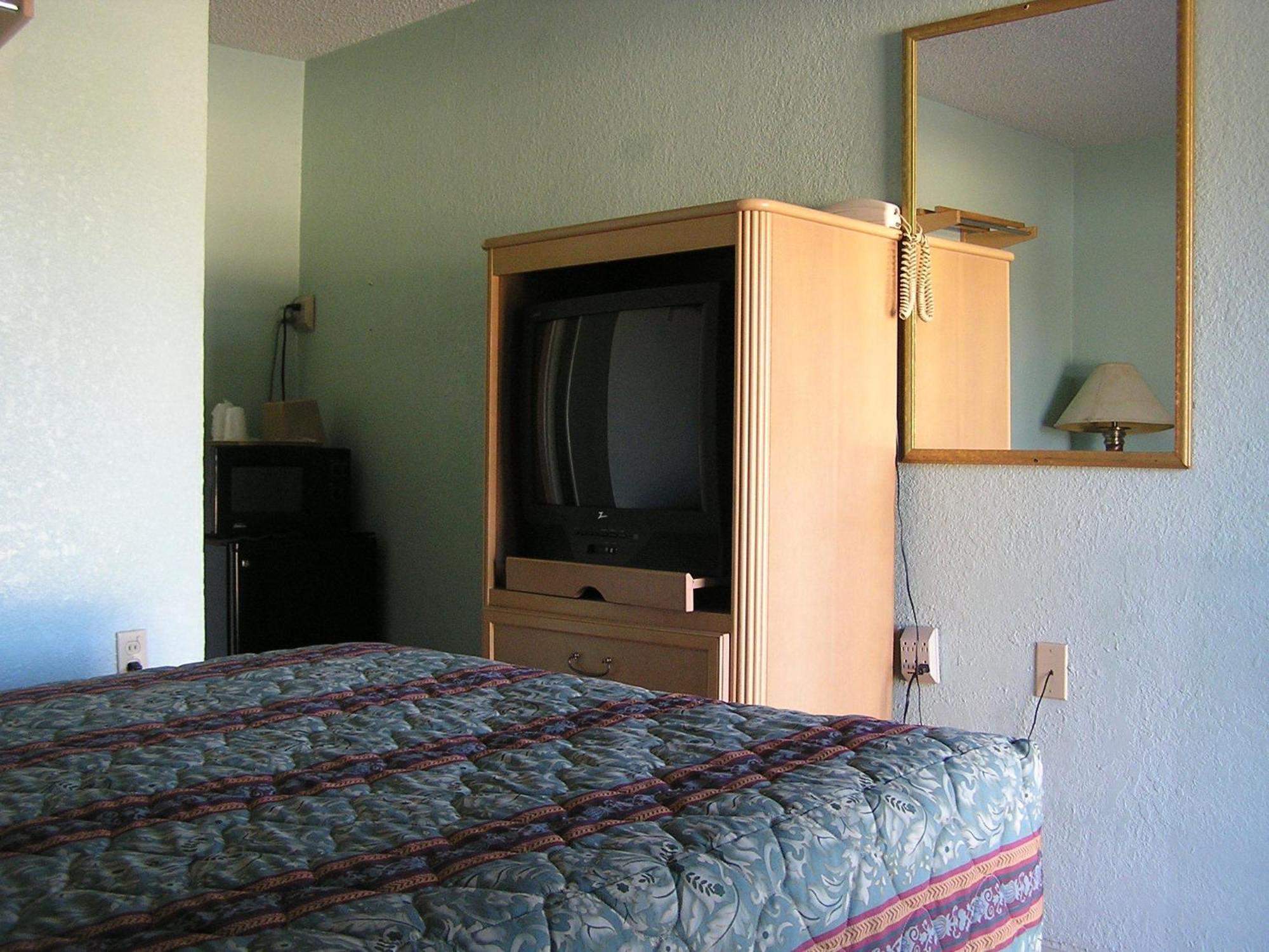 American Inn Motel Many Екстериор снимка